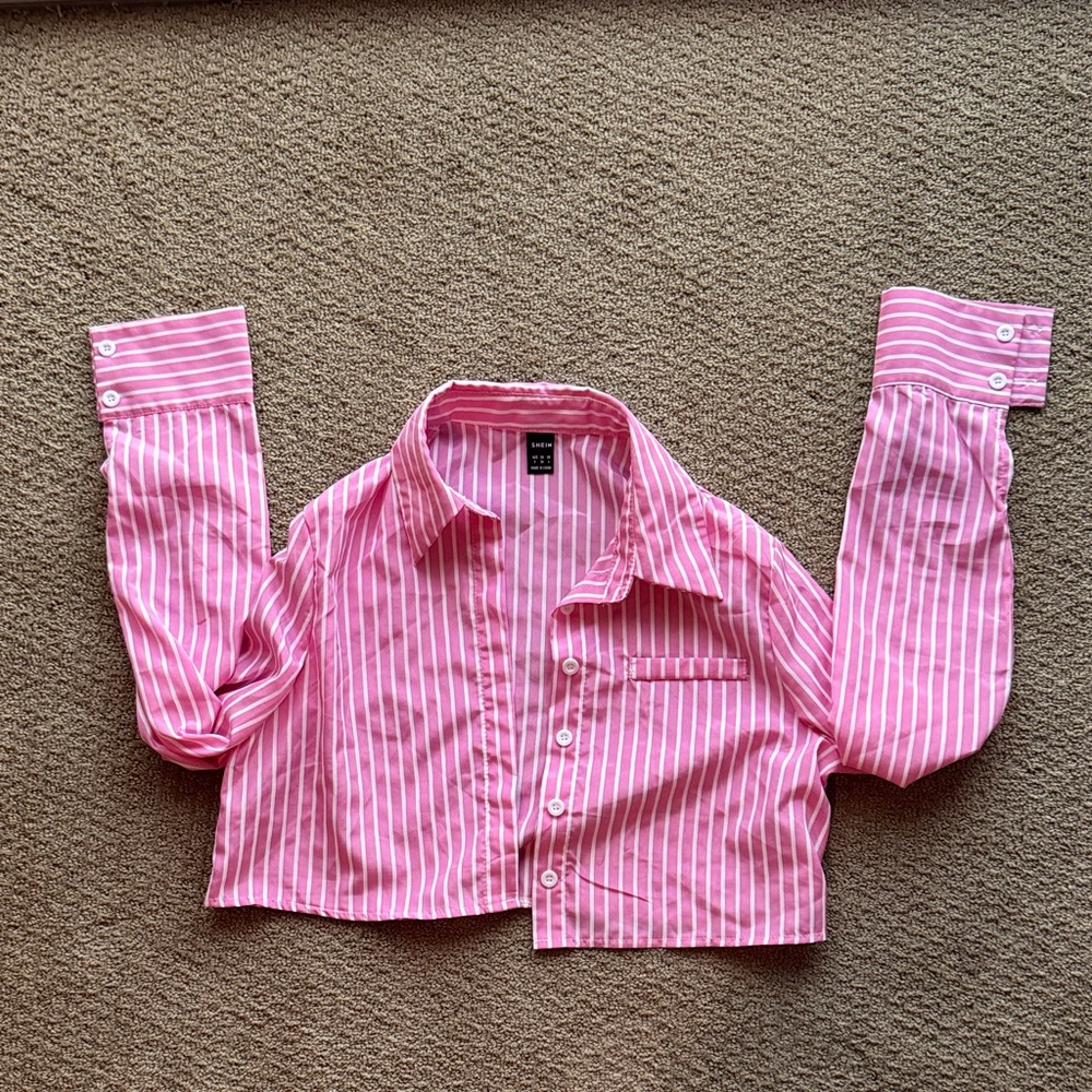 Cropped women’s button down shirt